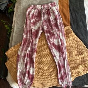 Shein tie-dye sweatpants size M